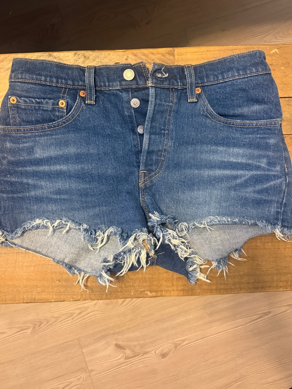 Levi’s 501 Denim Cutoff Frayed Hem Women’s Shorts